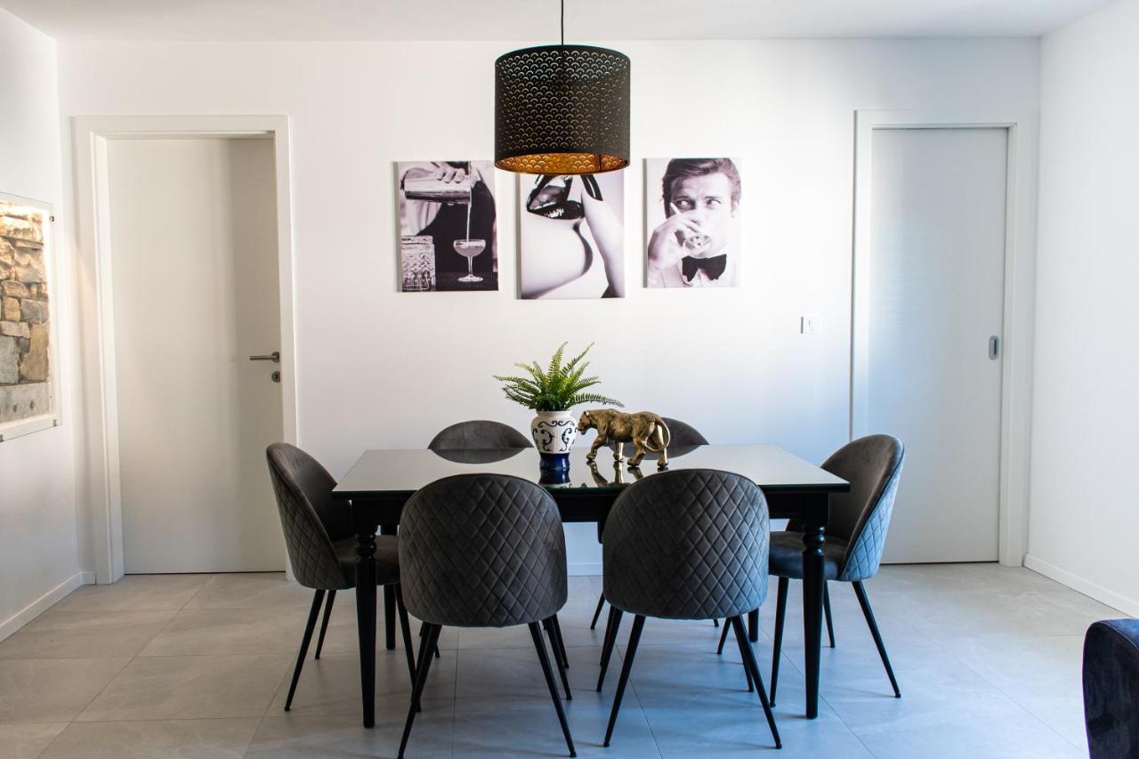 Apartmaji Na Placu Rence Kültér fotó
